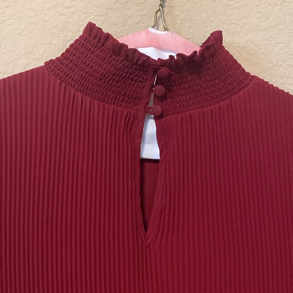 Dress - Picture 5 of 8